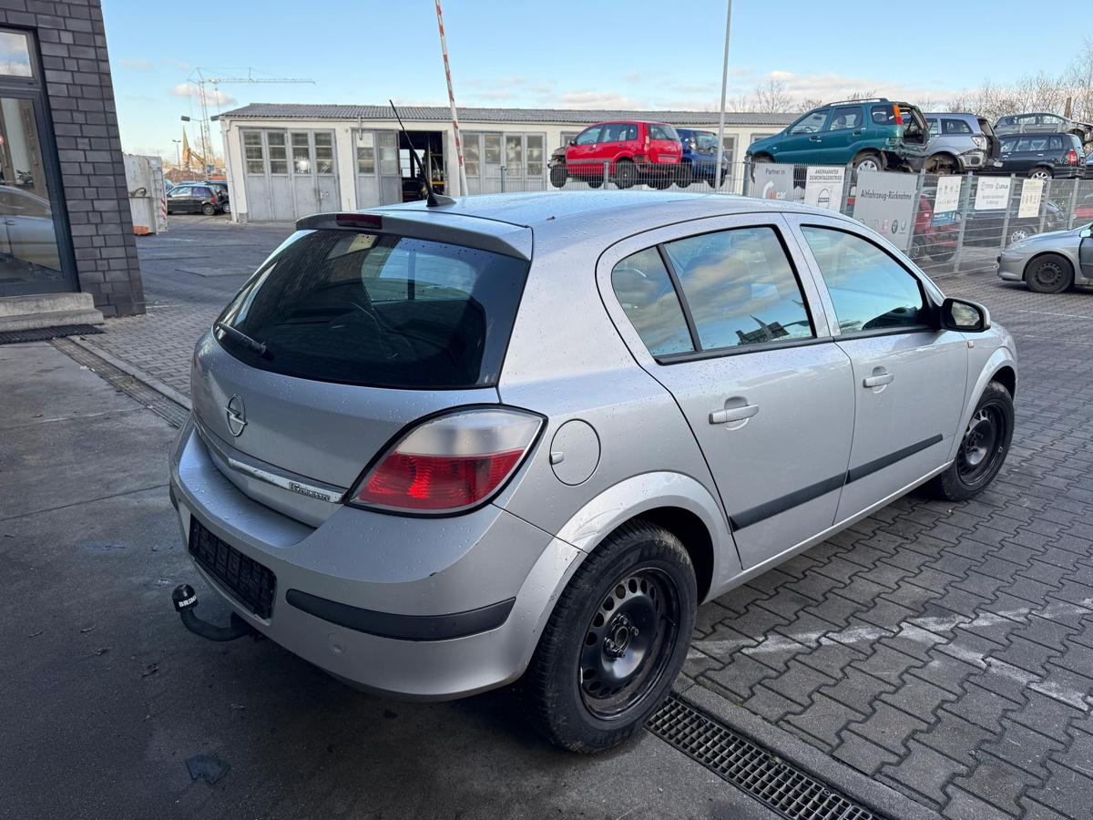 Opel Astra H original Tür hinten rechts Z157 Starsilber Rohbau BJ04
